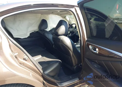 2017 Infiniti Q50 3.0T Premium z USA, uszkodzony, nr VIN JN1EV7AR8HM838880